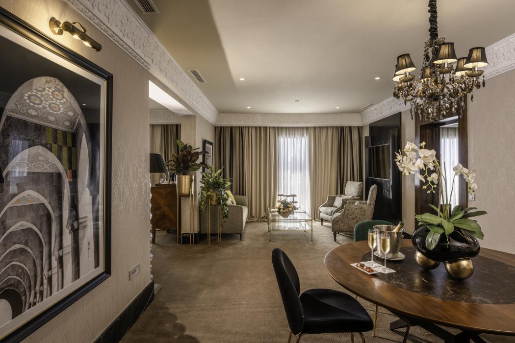 Le Casablanca - The Royal Suite